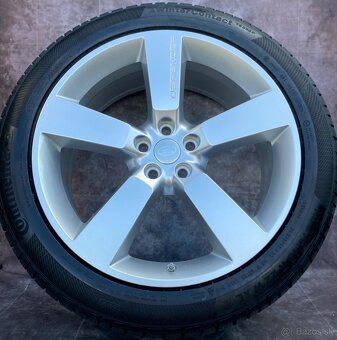 Nová zimní sada Alu Land Rover Defender 275/45R22 - 2