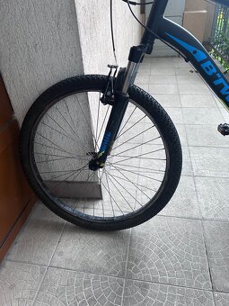 Predám klasický bicykel – 26” kolesá, všetko funkčné - 2