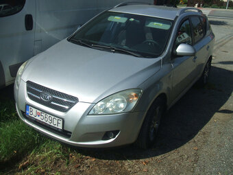 KIA CEED SW 1600 CRDI 115 - 2
