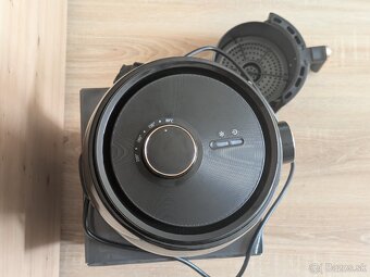 Fritéza BerlingerHaus s objemom 1,6 l a príkonom 1350 W - 2