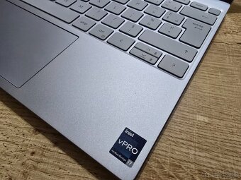 Dotykovy Dell XPS 13 9315 so 4K displejom v super stave s i7 - 2