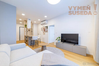 VYMEŇ SUSEDA – VÝNIMOČNÝ 2 IZB. BYT S TERASOU A PARKOVANÍM, - 2