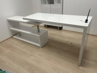 Kancelársky stôl - 2