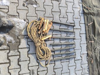 Vojenský stan podobne - 2