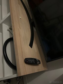 TV stolík IKEA Besta - 2