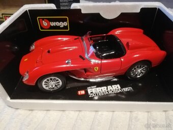 1:18 FERRARI 250 testa rossa 1957 Bburago - 2