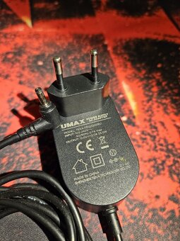 24W nabíjačka UMAX TEKA-TD120200EU 12V/2A 3.5x1.35mm - 2