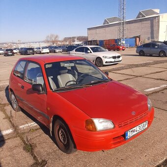 Toyota starlet - 2