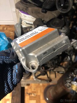 Riadiaca jednotka airbagov Audi - 2