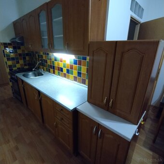 Kuchynská linka - 2