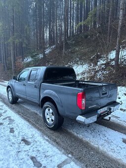 Nissan Navara D40 - 2