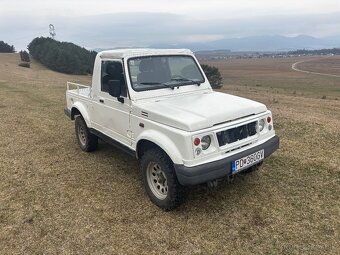 Suzuki Samurai Long - 2