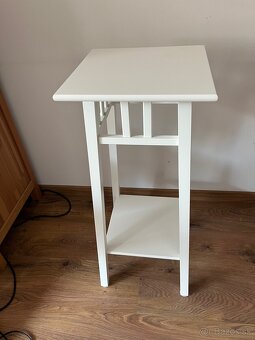 IKEA malý biely odkladací stolík - 2