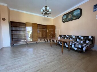 Na predaj menší rodinný dom v Tekovskej Breznici ideálny... - 2