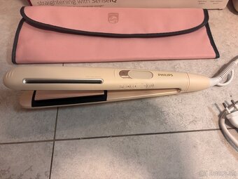 Žehlička na vlasy PHILIPS Series 8000 SenseIQ - 2