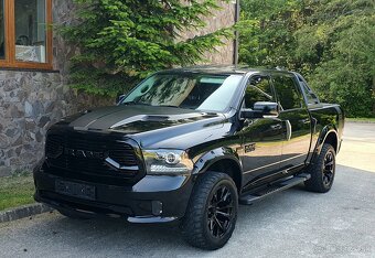 Predám Dodge RAM SPORT 5.7 HEMI 4X4 - 2