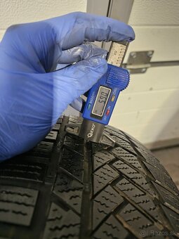 Zimné Pneu Continental 235/65 R17 - 2