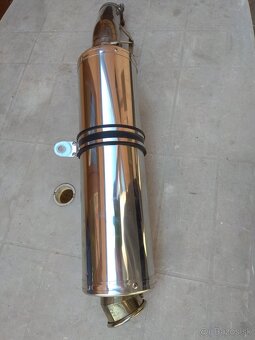 ladený výfuk - 2