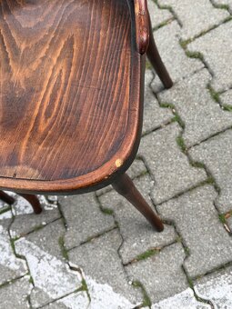 Nadherne dreve stolicky Thonet aj so znacenim - 2