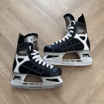 CCM 92 Vel. 38 EU - 2