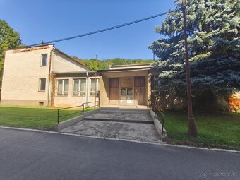 Predaj,budova (bývalý kultúrny dom) v obci Cinobaňa - 2