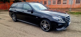 Mercedes E 300 Kombi Hybrid - 2