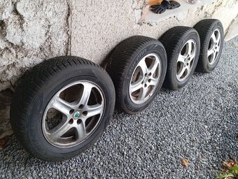 zimné pneu195/65 R15 na diskoch na predaj - 2