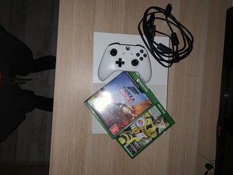 Xbox one s - 2