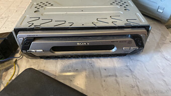 Autorádiá - viac kusov - 2