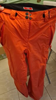 Lyžiarska bunda a nohavice - 2