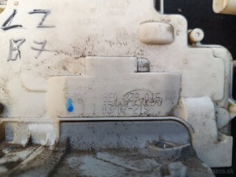 Zámok dverí audi a4 b7 - 2