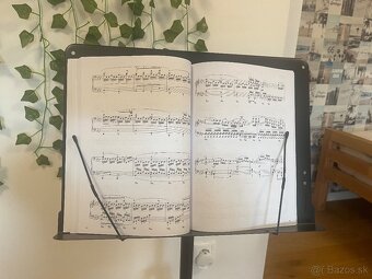 Notový stojan - 2