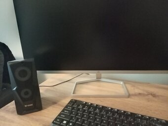 LCD monitor 27 FHD - 2