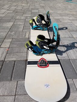 Predám snowboard. - 2