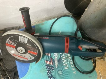 Bosch  GWS 24-230 JBV profesional - 2