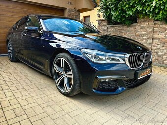 BMW Rad 7 730d xDrive A/T - 2