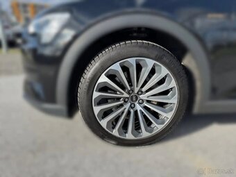 Audi e-tron,4x4, S line VIRTUAL, LED MATRIX - 2