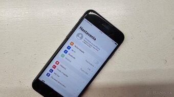 Apple iPhone 8 64GB - nová batéria, zachovalý, plne funkčný - 2