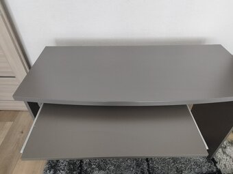 Písací stôl - 2