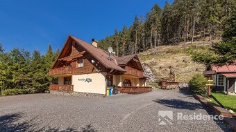 Penzión v Demänovskej doline s krásnym pozemkom na predaj - 2