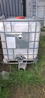 IBC nádrž 1000L - 2