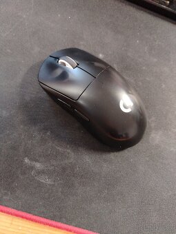 Myš Logitech G PRO superlight - 2