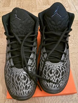 Jordan Ultra Fly Black/Grey 43 - 2