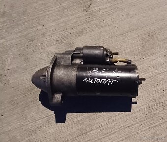 Vw passat b 5.5-spätné zrkadlo,štarter,ABS - 2