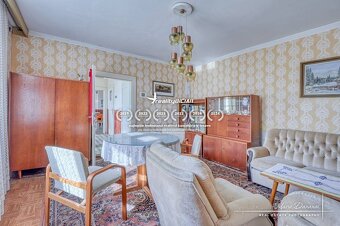 REZERVOVANÉ Starší 2-izbový rodinný dom v obci Dobrá Voda - 2