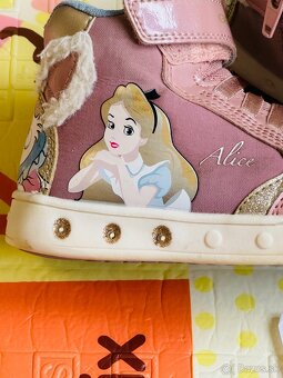 Svietiace Geox tenisky, v. 26, VD: 16,4 cm - 2