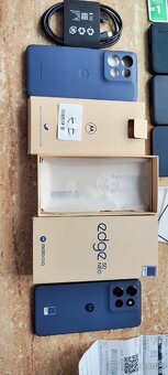 Moto Edge 50 Neo 256GB+ grátis 3ks púzdra - 2