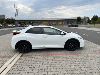 Honda Civic IX facelift 1.8 i-VTEC 104kw koup. ČR - 2