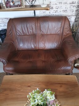 Predám koženu sedačku 3+2+1 - 2