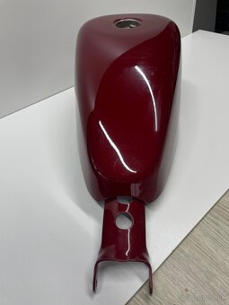 Palivová nádrž HARLEY DAVIDSON  Sportster - 2